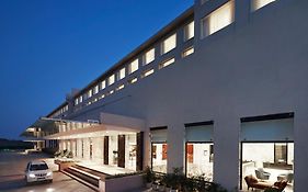 Courtyard By Marriott Bilaspur